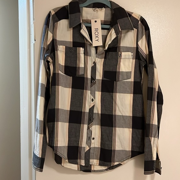 Roxy button down NWT - Picture 2 of 4